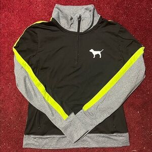 PINK Victoria's Secret Black and Gray Zip Up Sweater Size Medium